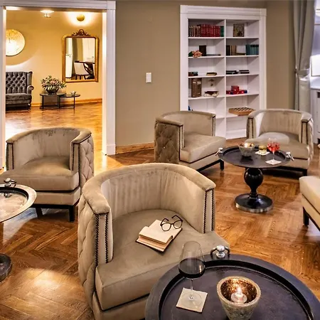 Schloss Rattey Schonbeck (Mecklenburg-Vorpommern)