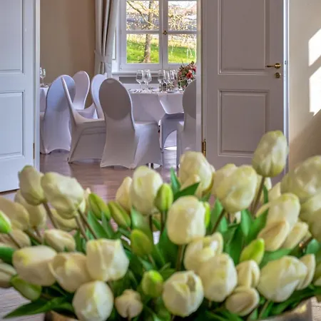 Hotel Schloss Rattey