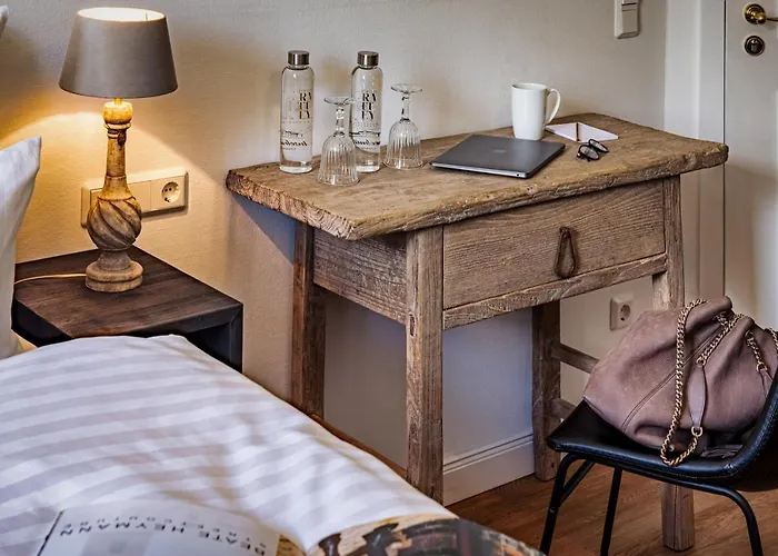 Schloss Rattey Hotel *