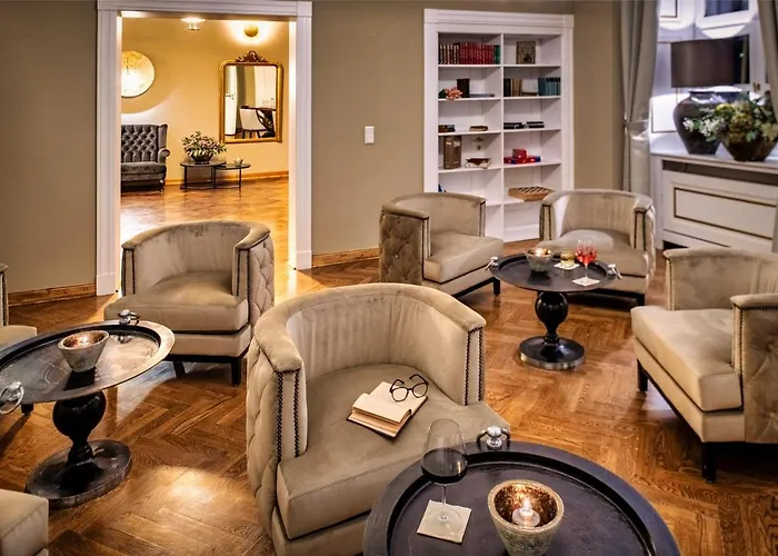 Schloss Rattey Schonbeck (Mecklenburg-Vorpommern)