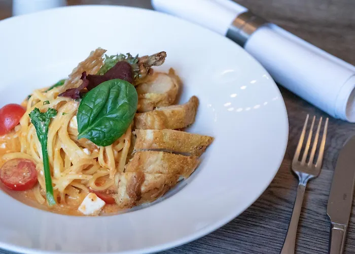 Schloss Rattey Schonbeck (Mecklenburg-Vorpommern)