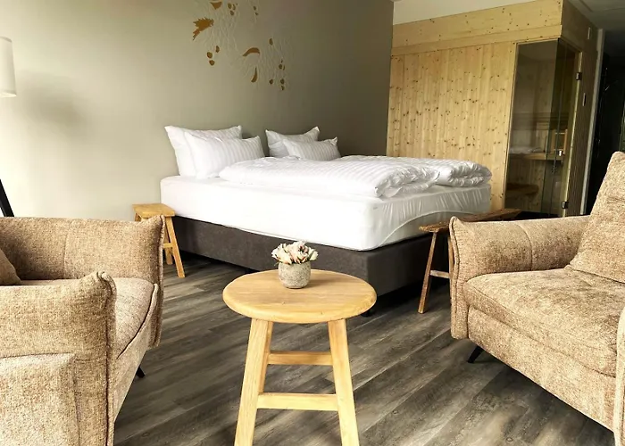 Hotel Schloss Rattey Schonbeck (Mecklenburg-Vorpommern)