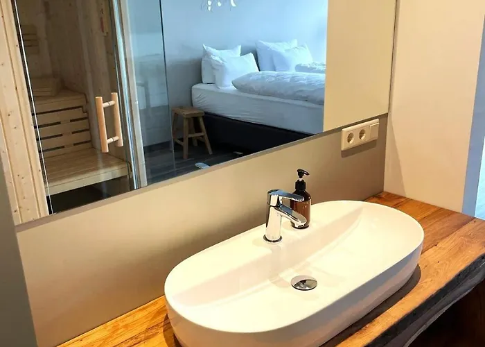 Schloss Rattey Hotel Schonbeck (Mecklenburg-Vorpommern)